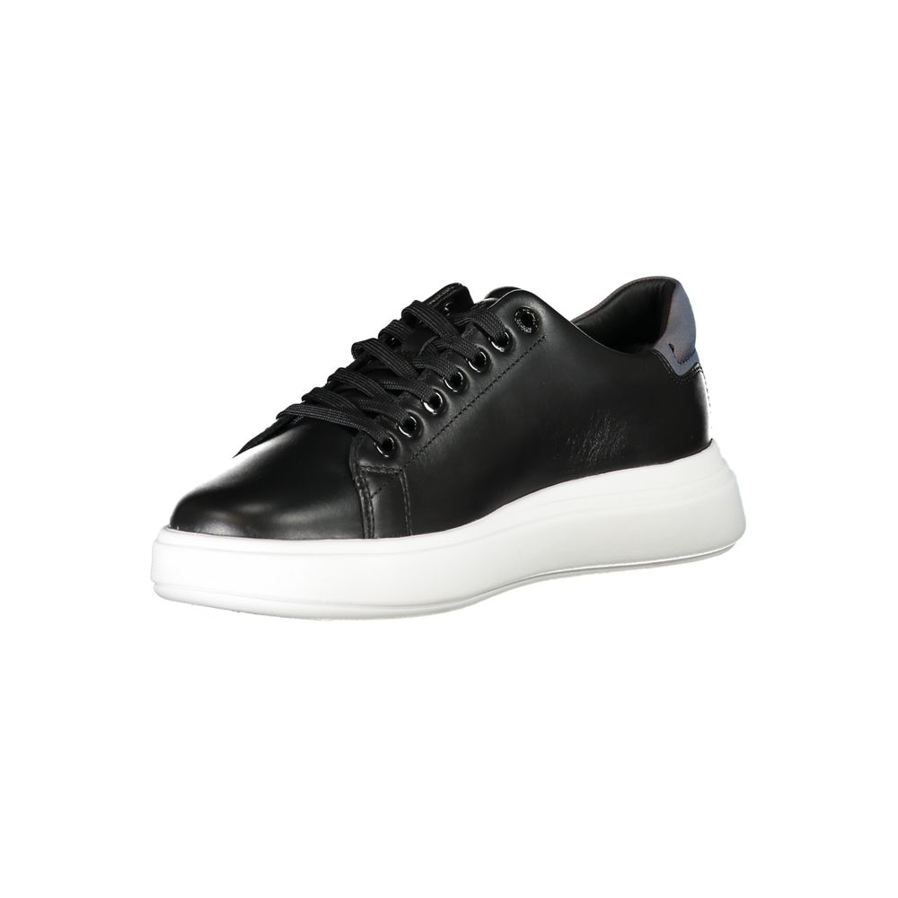 Chique contrasterende veterschoenen