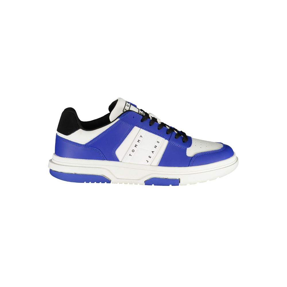 Blauwe polyethyleen herensneaker