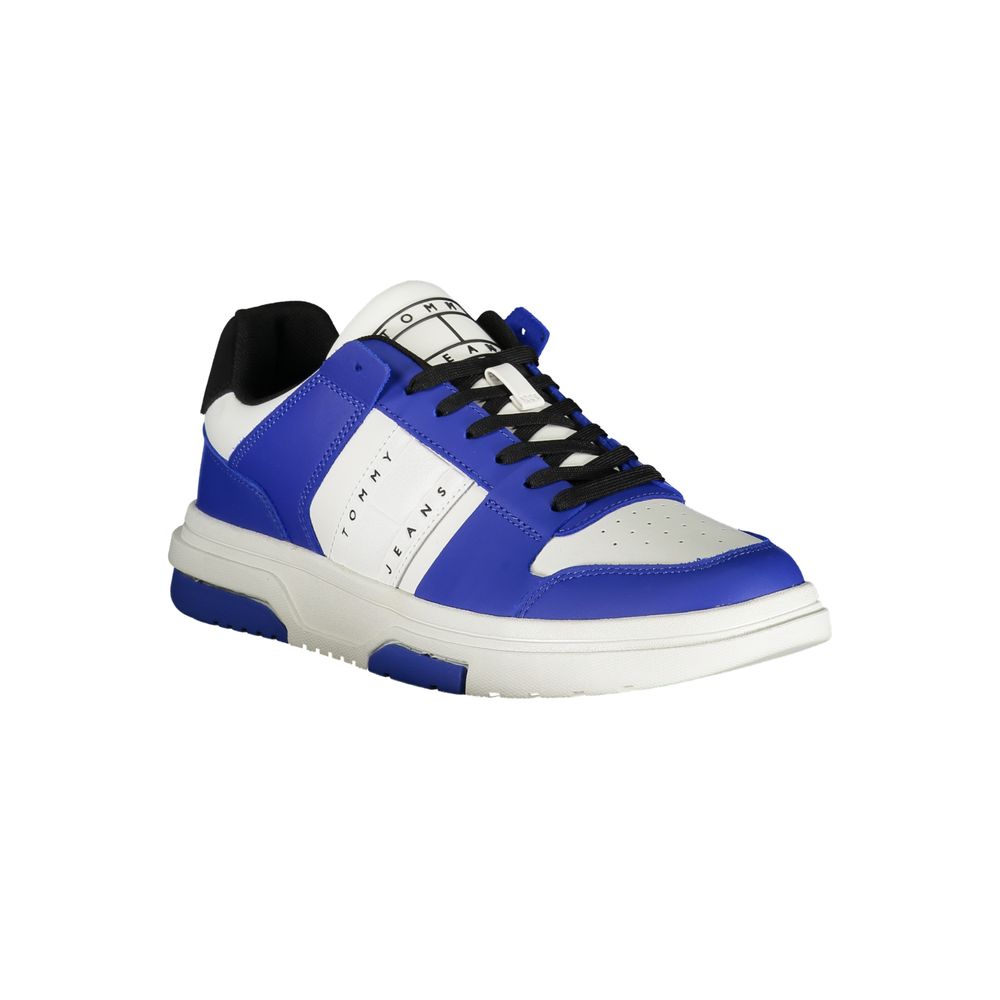 Blauwe polyethyleen herensneaker