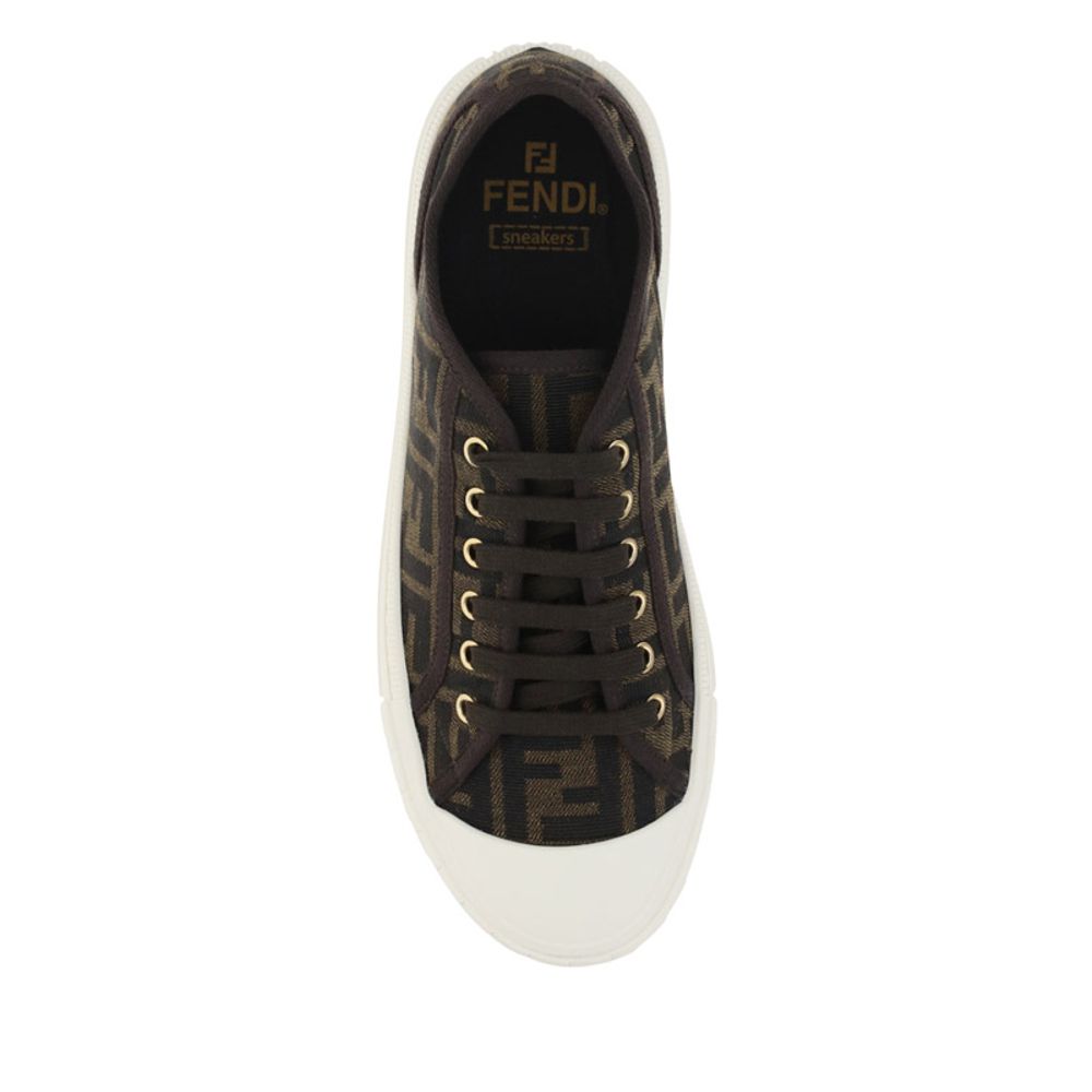 Monochrome sneakers