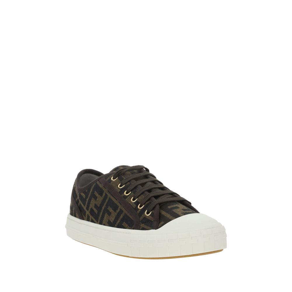Monochrome sneakers