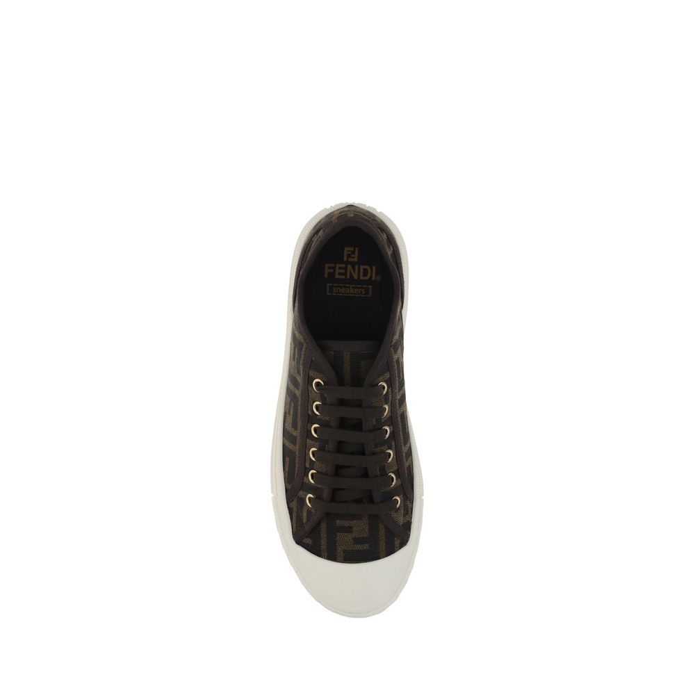 Monochrome sneakers