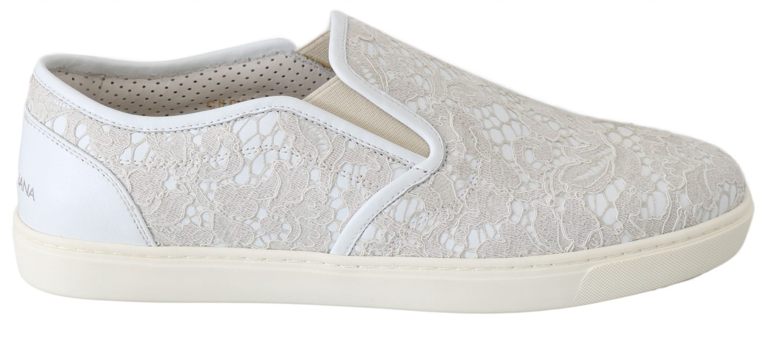 Witte leren veterschoenen